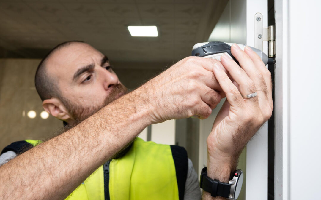 How to Tighten Loose Door Hinges